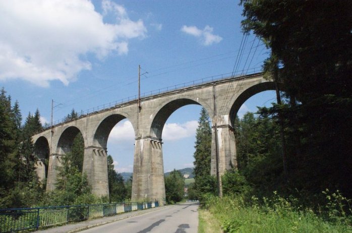 The railway viaduct in Łabajów